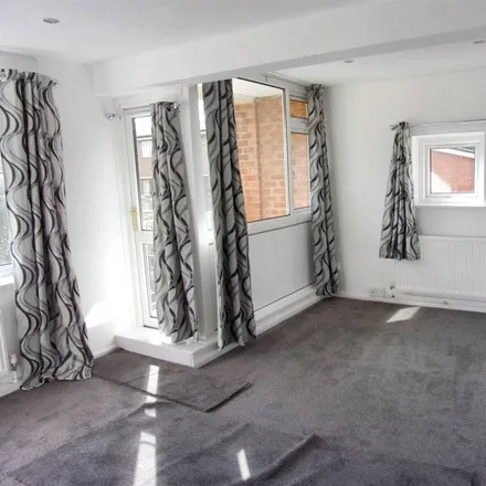 Image 3 - Perry Villa Drive, Perry Barr, B42 2LG, United Kingdom - Apartment for rent
