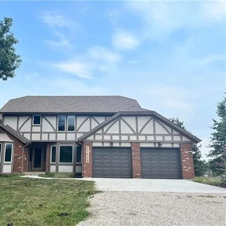 Buy this 6 bed house on 27921 New Lancaster Road in Miami County, KS 66053