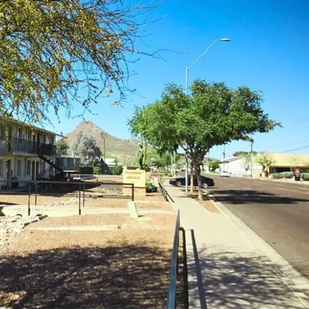Image 3 - 2615 East Greenway Road, Phoenix, AZ 85032, USA - Apartment for rent