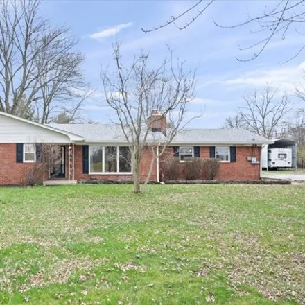 Buy this 3 bed house on 7143 North County Road 800 East in Hendricks County, IN 46112