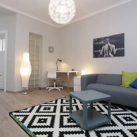 Rent this 1 bed apartment on Rue des Égyptiens - Egyptenarenstraat 6 in 1050 Ixelles - Elsene, Belgium