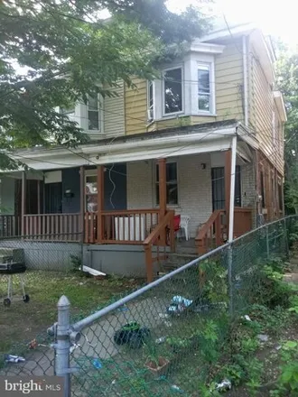 Buy this 3 bed house on 98 Moses Alley in Trenton, NJ 08618