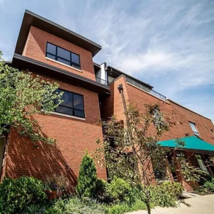 Rent this 2 bed condo on 1607 Simpson Street in Evanston, IL 60201
