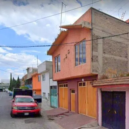 Buy this 4 bed house on Calle Flores Mexicanas in 57000 Nezahualcóyotl, MEX