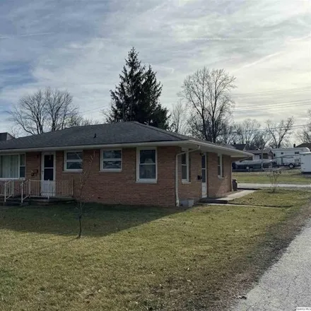 Buy this 2 bed house on 112 East Washington Street in Mount Sterling, IL 62353
