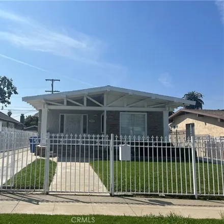 Rent this 3 bed house on 3565 South Gramercy Place in Los Angeles, CA 90018