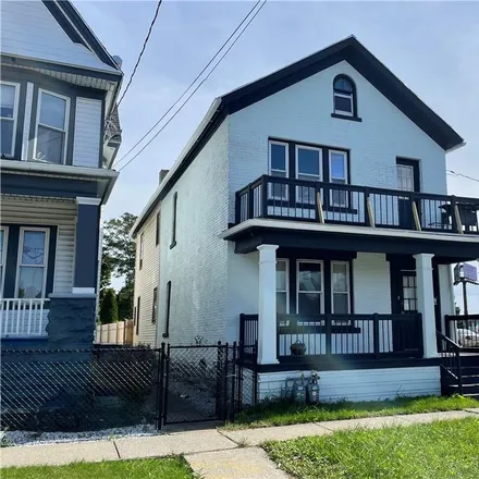 Buy this 4 bed duplex on 59 Maple Street in Buffalo, NY 14204