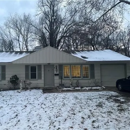 Buy this 3 bed house on 8429 East 111th Street in Kansas City, MO 64134