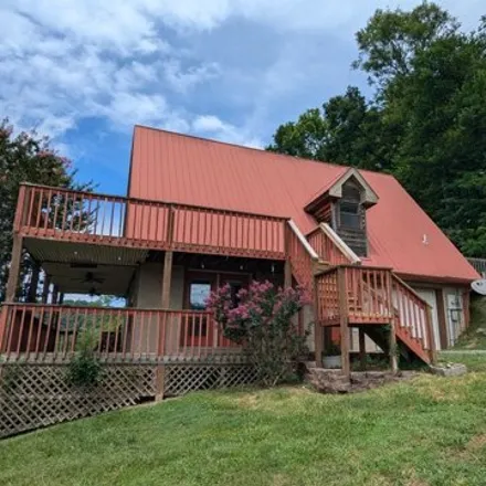 Buy this 2 bed house on 131 Bonnie Blue Ln in Whitleyville, Tennessee