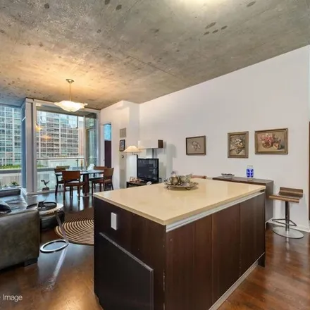 Image 9 - Schatz Building, 247-291 East Ontario Street, Chicago, IL 60611, USA - Condo for sale