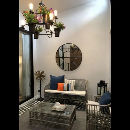 Rent this 1 bed townhouse on unnamed road in Khlong Toei District, Bangkok 10110