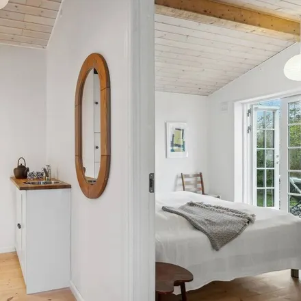 Rent this 4 bed house on Græsted in Græsted Stationsvej, 3230 Græsted