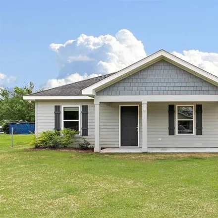 Buy this 3 bed house on 108 East Eagle Lane in Robertsdale, AL 36567