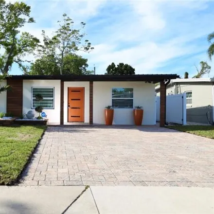 Image 1 - 924 Timor Ave, Orlando, Florida, 32804 - House for sale