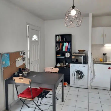 Image 2 - 6 Rue Antonin Antoune, 33600 Pessac, France - Apartment for rent