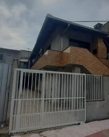 Buy this 6 bed house on Rua Acadêmica Alice Jorge de Souza in Nova Esperança, Balneário Camboriú - SC