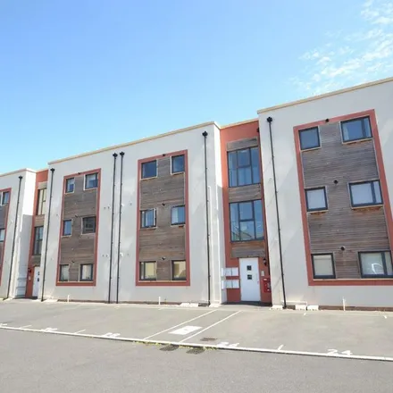 Rent this 2 bed apartment on 48;50;52;54;56;58;60;62;64 Newfoundland Way in Bristol, BS20 7QE