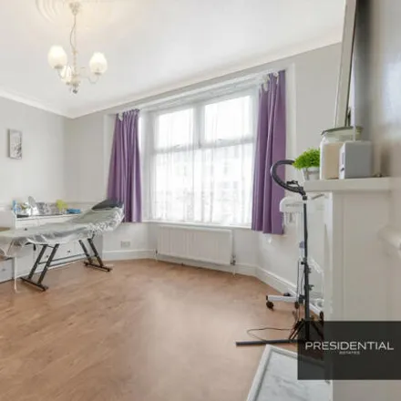 Image 7 - Middleton Avenue, London, E4 8EE, United Kingdom - House for sale