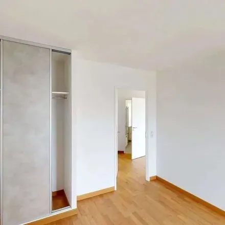 Rent this 2 bed apartment on 18 Rue de l'Orme in 92700 Colombes, France