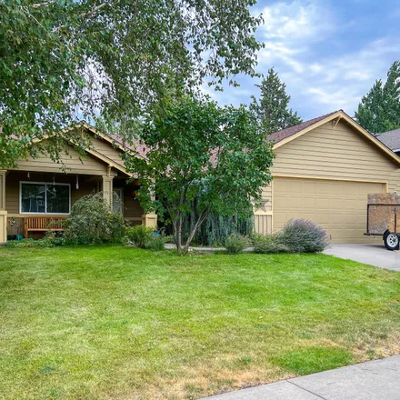 Buy this 3 bed house on 2010 Southwest 38th Street in Redmond, OR 97756
