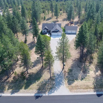 Buy this 3 bed house on 4724 West Diagonal Road in Kootenai County, ID 83858