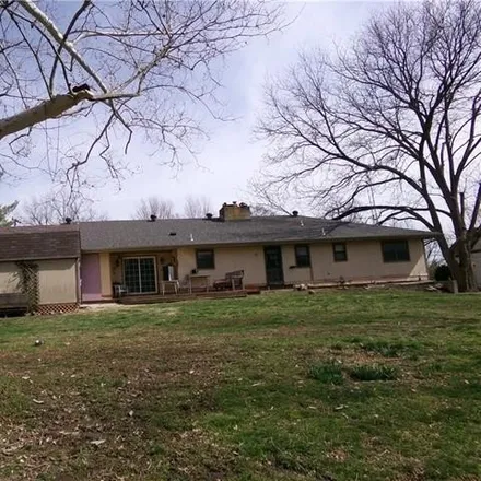 Image 3 - 114 Medallion Drive, Sweet Springs, Saline County, MO 65351, USA - House for sale