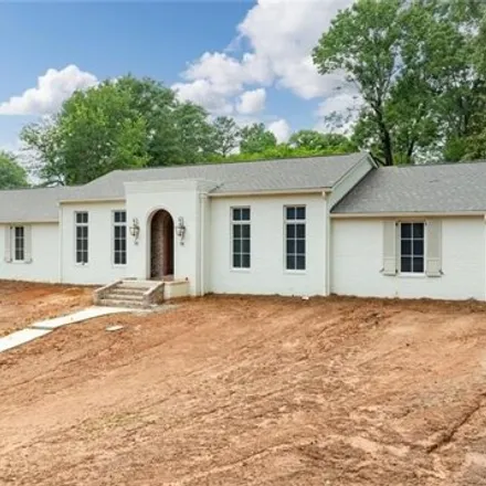 Buy this 4 bed house on 1092 Overlook Road North in High Forest, Tuscaloosa