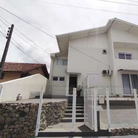 Rent this 2 bed apartment on Rua Itapuã in Itacorubi, Florianópolis - SC