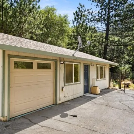 Image 3 - 12880 New York Ranch Rd, California, 95642 - House for sale
