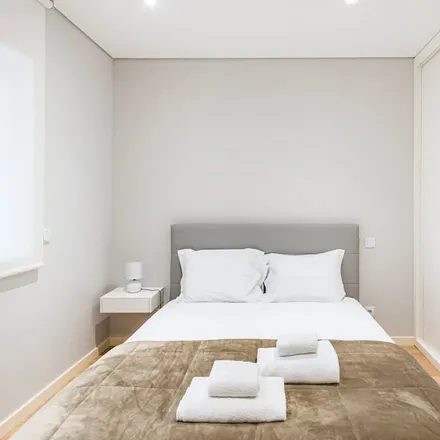 Rent this 2 bed apartment on 4420-315 Distrito de Leiria