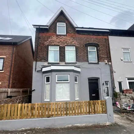 Buy this 2 bed duplex on Hereford Road in Sefton, L21 1HN