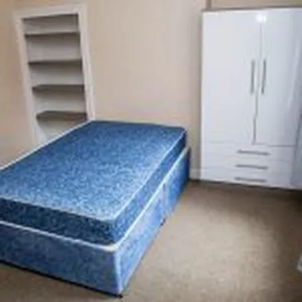Rent this 4 bed apartment on Trafford Street in Preston, PR1 7YA