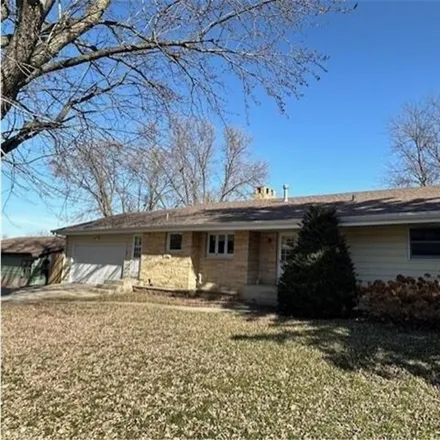 Buy this 3 bed house on 681 Olson Avenue in Windom, MN 56101