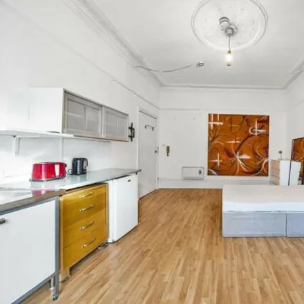 Rent this studio apartment on 14 Marloes Road in London, W8 5LL