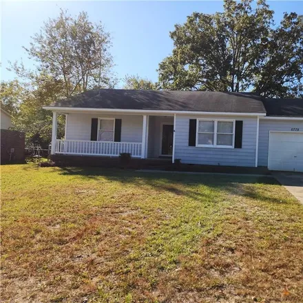 Rent this 3 bed house on 6778 Longparrish Court in Hickory Grove, Fayetteville