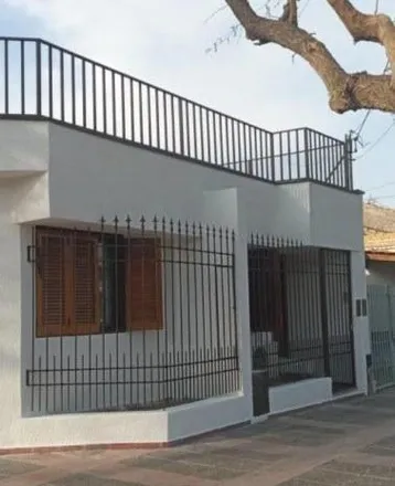 Buy this 3 bed house on Amengual 1295 in Villa Hipódromo, 5547 Distrito Ciudad de Godoy Cruz