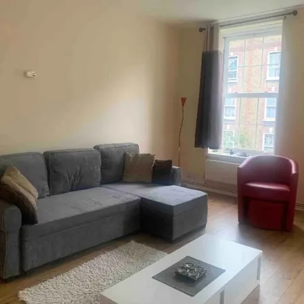 Rent this 1 bed apartment on Kennington Lane in London, SW8 1SS