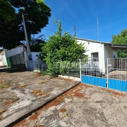 Rent this 2 bed house on Viela Estácio de Sá in Jardim Piratininga, Sorocaba - SP