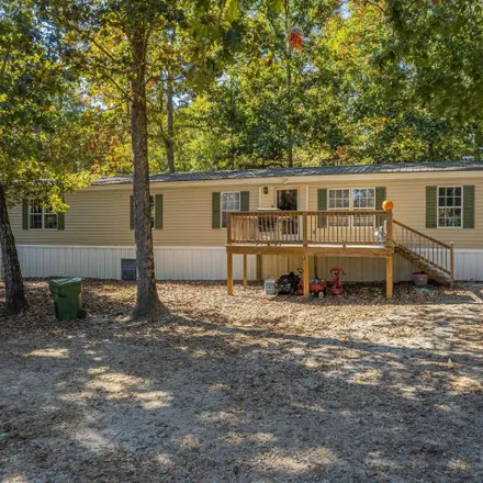 Buy this 3 bed house on 229 Pierce Brown Road in Hart County, GA 30643