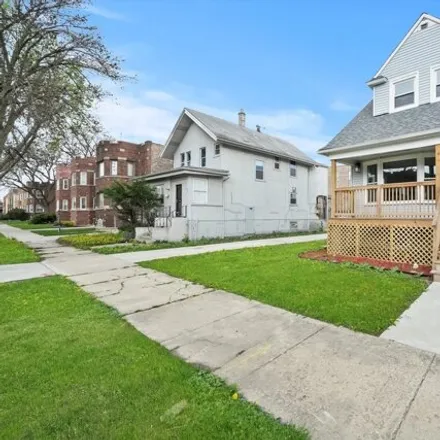 Image 2 - 9040 South Loomis Street, Chicago, IL 60643, USA - House for sale