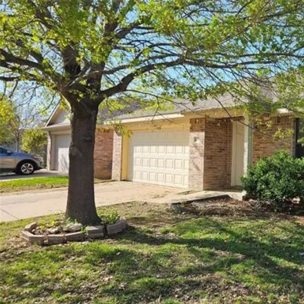 Rent this 4 bed house on 4305 Grassmere Road in Fort Worth, TX 76262