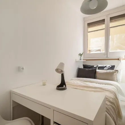 Rent this 6 bed apartment on Carrer de Mallorca in 641, 08026 Barcelona