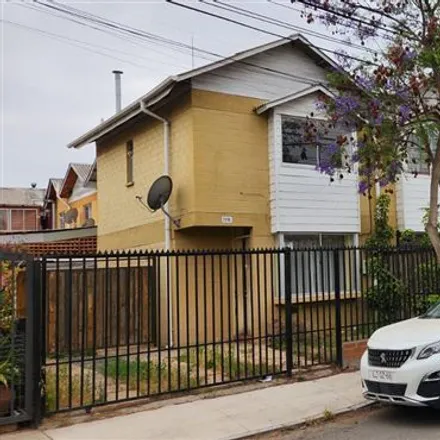 Buy this 2 bed house on Pasaje Arturo Yupangui Campos in 967 0000 Talagante, Chile