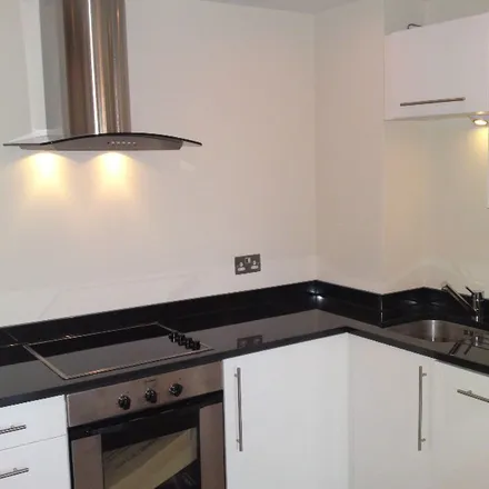 Rent this 1 bed apartment on Albert Road in London, IG1 1HT