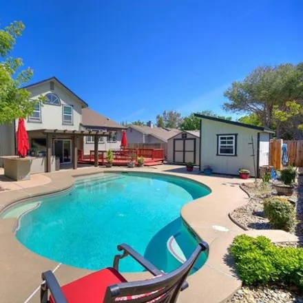Buy this 4 bed house on Oak Parkway Trail in Folsom, CA 95630