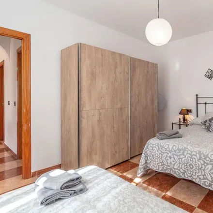 Rent this 2 bed apartment on 29790 Vélez-Málaga