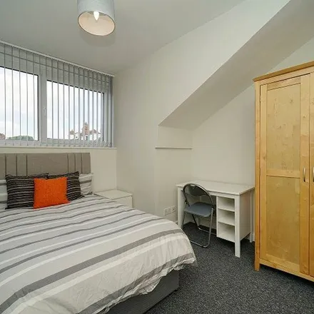 Image 5 - Lumley Avenue, Leeds, LS4 2LS, United Kingdom - Apartment for rent