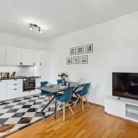 Rent this 2 bed apartment on Eilenburger Straße 20b in 04317 Leipzig, Germany