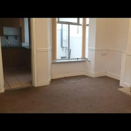 Image 6 - Culshaw Street, Burnley, BB10 4PH, United Kingdom - Townhouse for rent