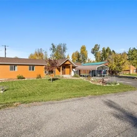 Image 5 - West Grove Street, Absarokee, Stillwater County, MT, USA - House for sale